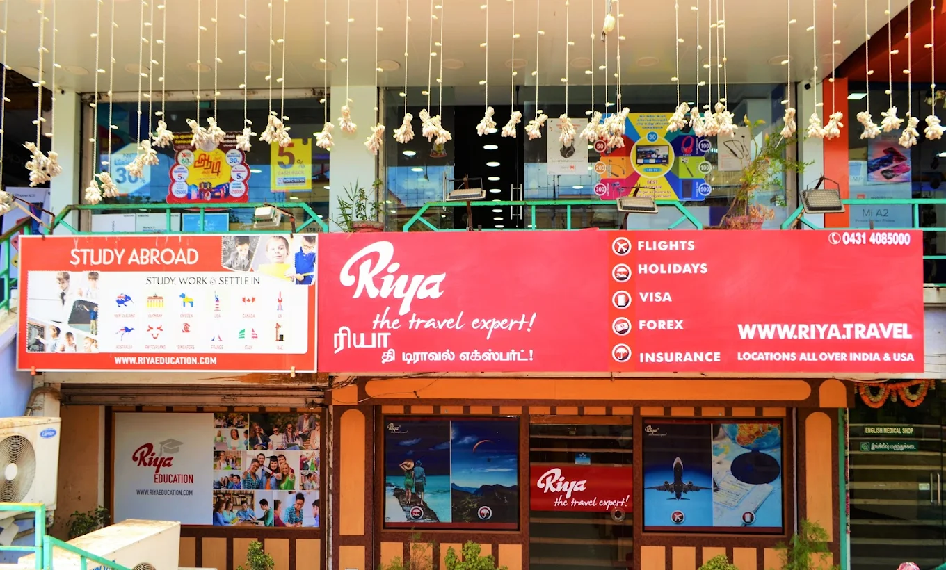 Riya Travels
