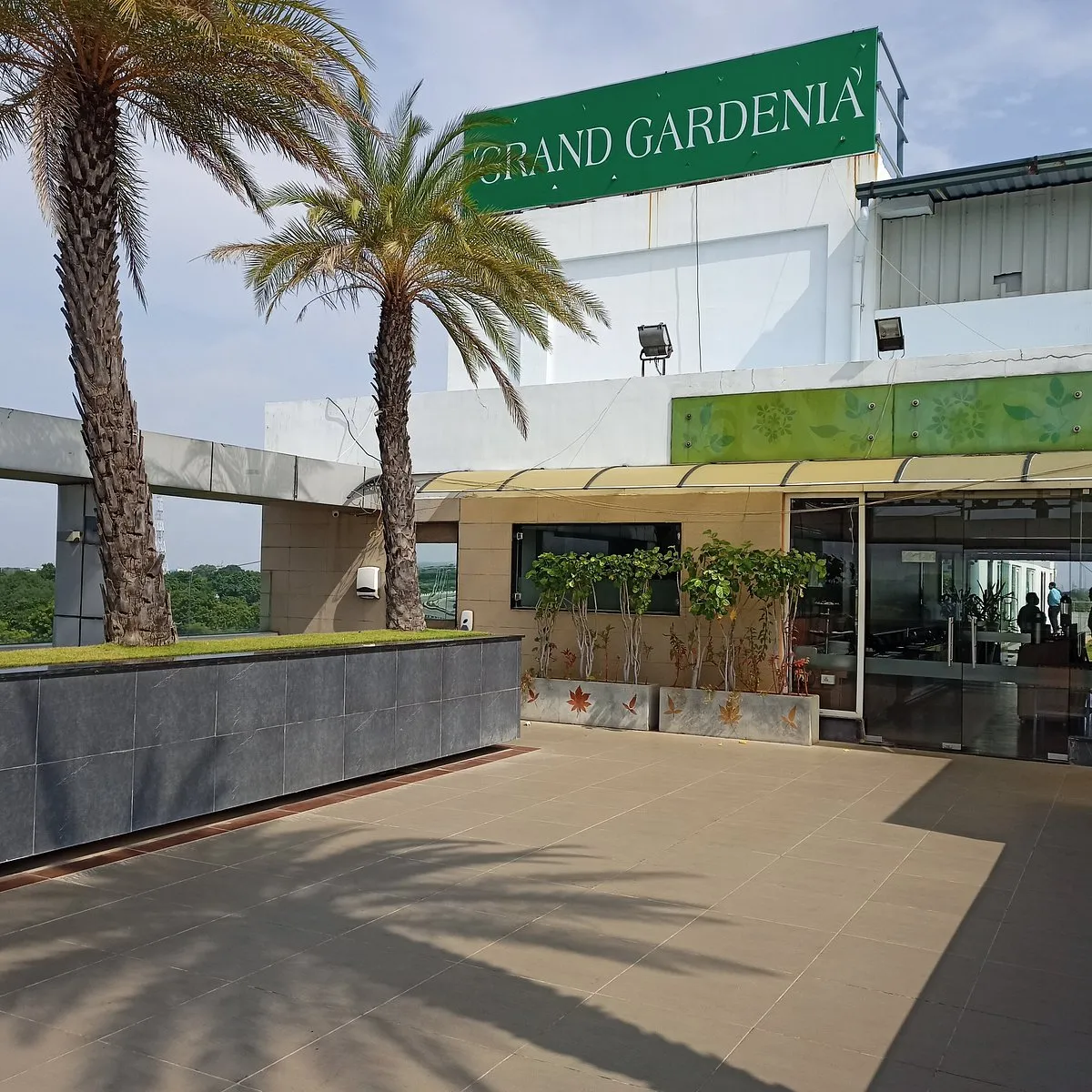 Grand Gardenia
